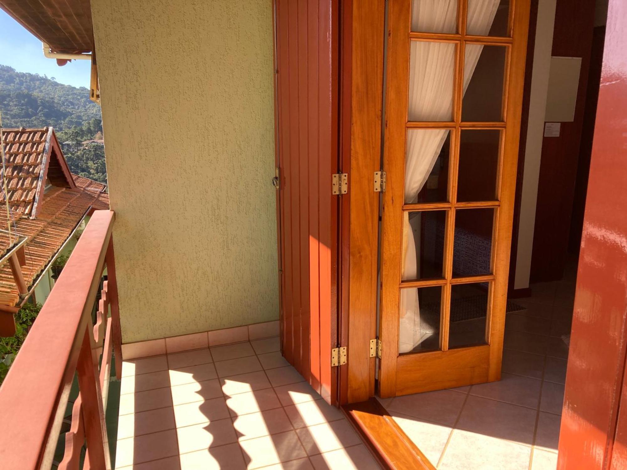Sonho De Valsa Homestay Campos do Jordao